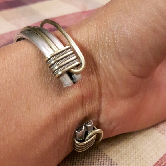 Metal Cuff Bracelet Strong, Stylish & Comfortable - Picture 3 of 6